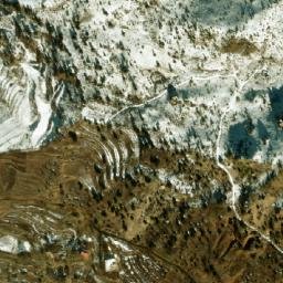 Satellite imagery of Hroûf Barbîs, LB