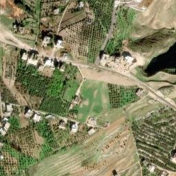 Satellite imagery of Tallet el Hamra, LB
