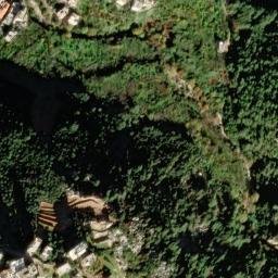 Satellite imagery of Aaqbat et Tîne, LB