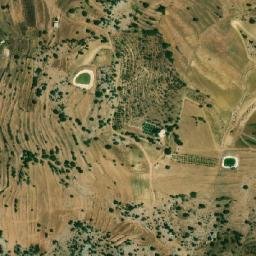 Satellite imagery of Maql ech Chhîr, LB