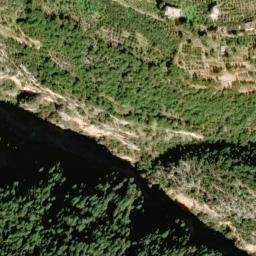 Satellite imagery of Aaqbat et Tîne, LB