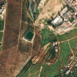 Satellite imagery of Dahr el Batrakîyé, LB