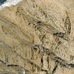 Satellite imagery of Kōh-e Qishlāq-e Bālā, AF