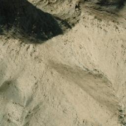 Satellite imagery of Munāray Kanḏow, AF