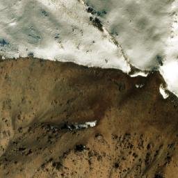 Satellite imagery of Khūlah-ye Distāsak, AF
