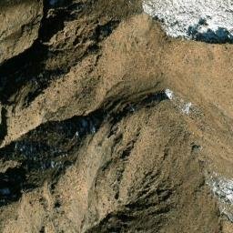 Satellite imagery of Kōh-e Burj-e Surkh, AF