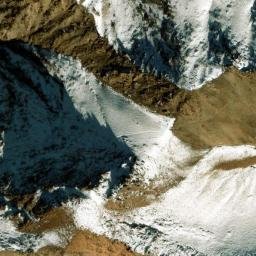 Satellite imagery of Munār-e Chakarī, AF