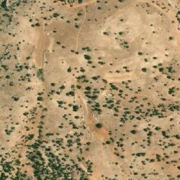 Satellite imagery of Râs Aaqabet Zighrine, LB