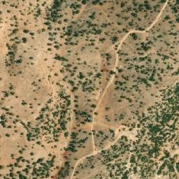 Satellite imagery of Râs Aaqabet Zighrine, LB