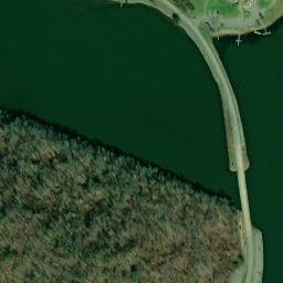 Satellite imagery of Bailey Ridge, US