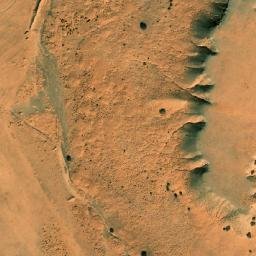 Satellite imagery of Ragoubet es Sennakh, DZ