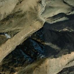 Satellite imagery of Kamlī Ghās̲h̲ē, AF