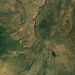 Satellite imagery of El Haleïat, DZ