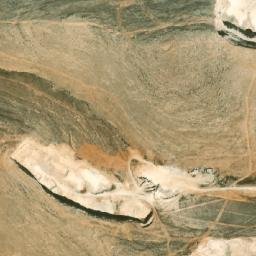 Satellite imagery of Shumays Sarj al Qawāmī‘, SY