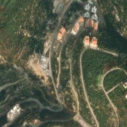 Satellite imagery of Qalaat el Kharroubé, LB