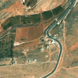 Satellite imagery of Râs Aaqâb ed Darouîch, LB