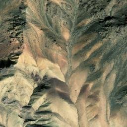 Satellite imagery of Khūlah-ye Khanjakī, AF