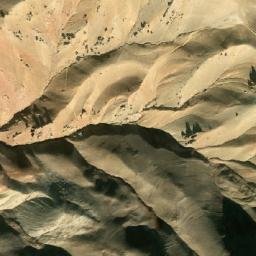 Satellite imagery of Pitāw-e Surkh, AF