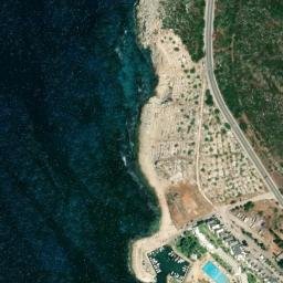 Satellite imagery of Râs en Nâtoûr, LB