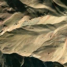 Satellite imagery of Pitāw-e Surkh, AF