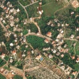 Satellite imagery of Ed Dqârîne, LB
