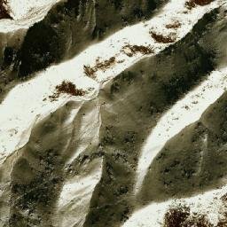 Satellite imagery of S̲h̲êng Darē Ghar, AF