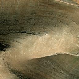 Satellite imagery of Z̧alīl al Maqāţir, SY