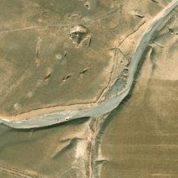 Satellite imagery of Z̧uhūr al ‘Azīzīyah, SY