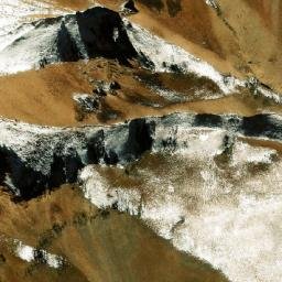 Satellite imagery of Kōh-e Sar-e Pōrī, AF