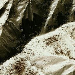 Satellite imagery of S̲h̲êng Darē Ghar, AF