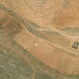 Satellite imagery of Shumays al Maqāţir, SY
