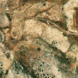 Satellite imagery of Joûret el Ghamîq, LB