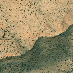 Satellite imagery of Chmîs Oum Aadâm, LB