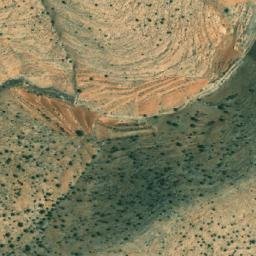 Satellite imagery of Chmîs Oum Aadâm, LB