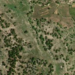 Satellite imagery of Dahrât el Qalaa, LB