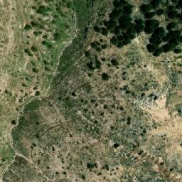 Satellite imagery of Ez Zouârîb, LB