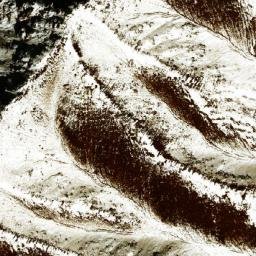 Satellite imagery of Tay Tamūr Ghar, AF