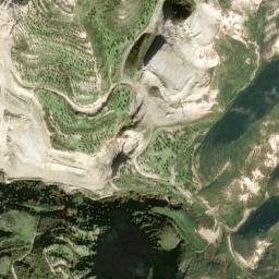 Satellite imagery of Ḑahr al Ward, LB