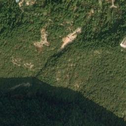 Satellite imagery of Chîr el Ahmar, LB