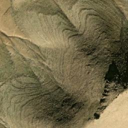 Satellite imagery of Qornet Hqoûl ez Zaraa, LB