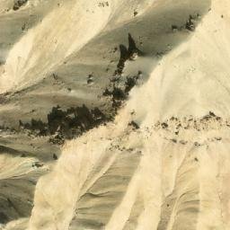 Satellite imagery of Darband-e Naşrullāh, AF