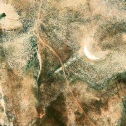 Satellite imagery of El Moustaassi et Tahta, LB