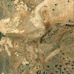 Satellite imagery of Jiwar ez Zaaroura, LB