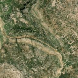 Satellite imagery of Tallet Btellaïyé, LB