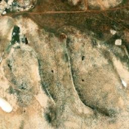 Satellite imagery of El Moustaassi et Tahta, LB