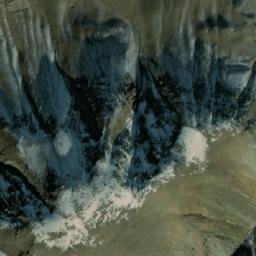 Satellite imagery of Zard Qadaḩ, AF