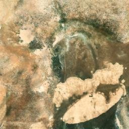 Satellite imagery of El Moustaassi et Tahta, LB
