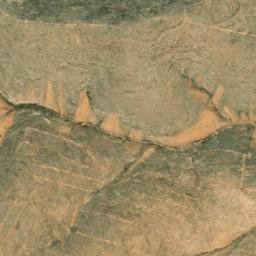 Satellite imagery of Ḩiqāb aḑ Ḑab‘, SY