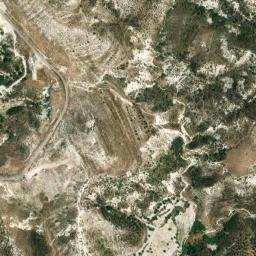 Satellite imagery of Bechtouaïne, LB