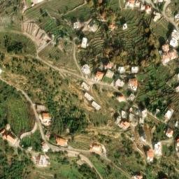 Satellite imagery of Ez Zouârîb, LB